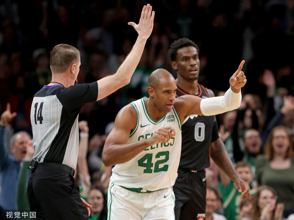 起球迷和专 起球迷和专